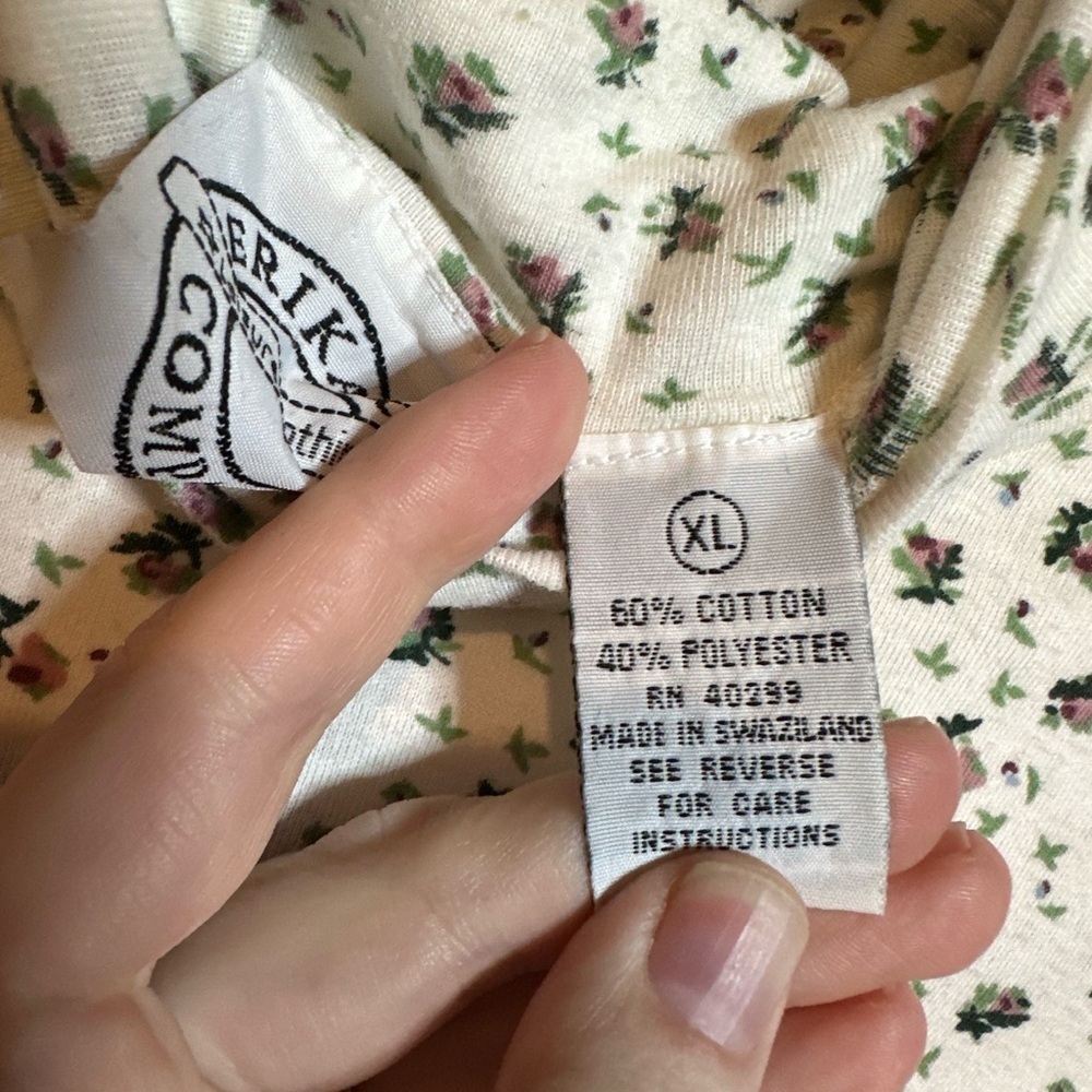 ✨Grandma Core | Cream Longsleeve Top with pattern | XL | Made in Switzerland - Picture 7 of 8